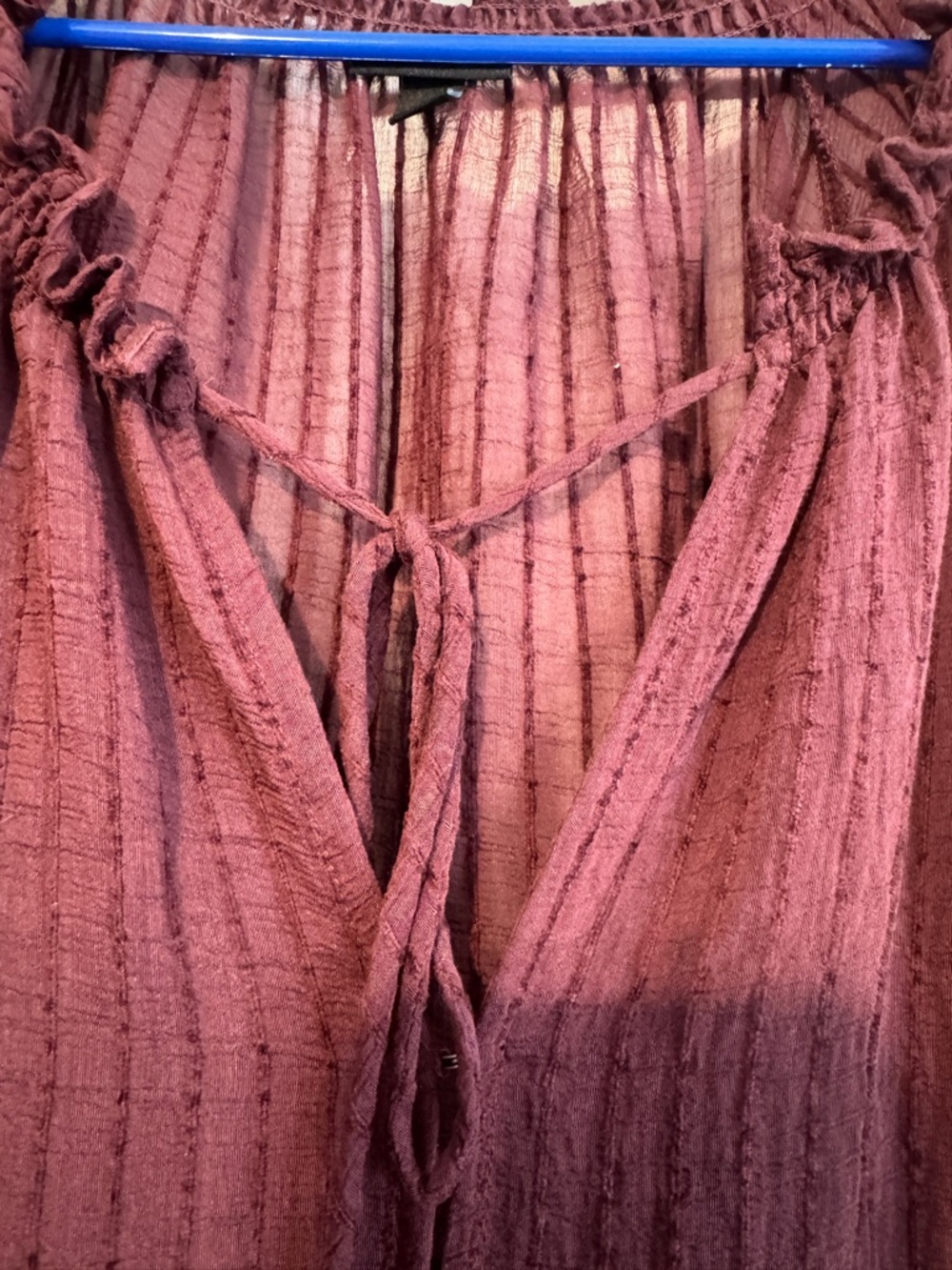 Torrid 5 / 5X Burgundy Boho Crinkle Gauze Blouse Ruffle Tiered Sleeve Hippie - Picture 3 of 8